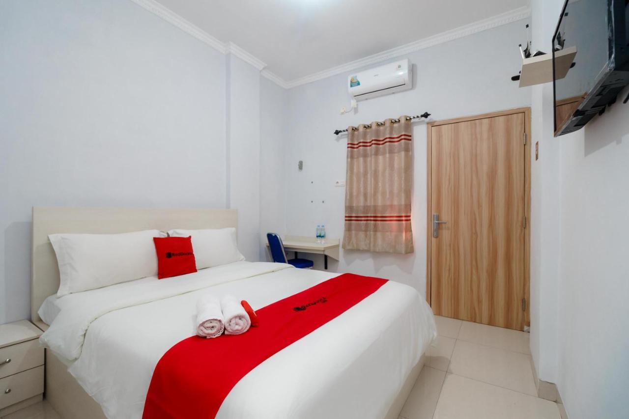 Reddoorz Syariah Near Stasiun Lrt Bumi Sriwijaya Hotel Palembang Exterior photo